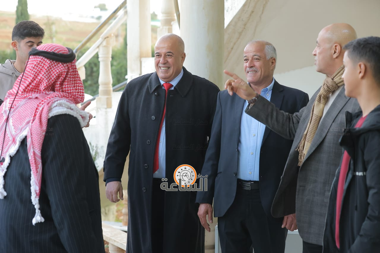 Madar Al-Saa Images 0.9004249559527105