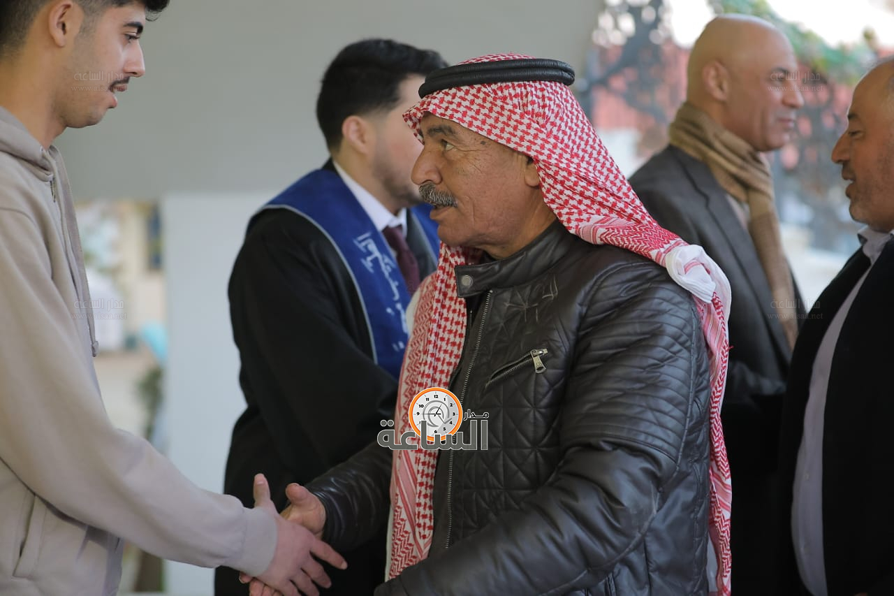 Madar Al-Saa Images 0.22292926076969122