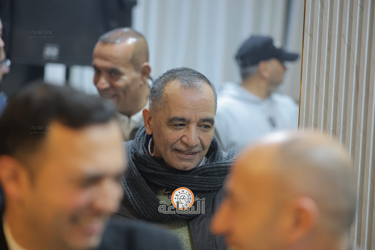 Madar Al-Saa Images 0.1232492283494162