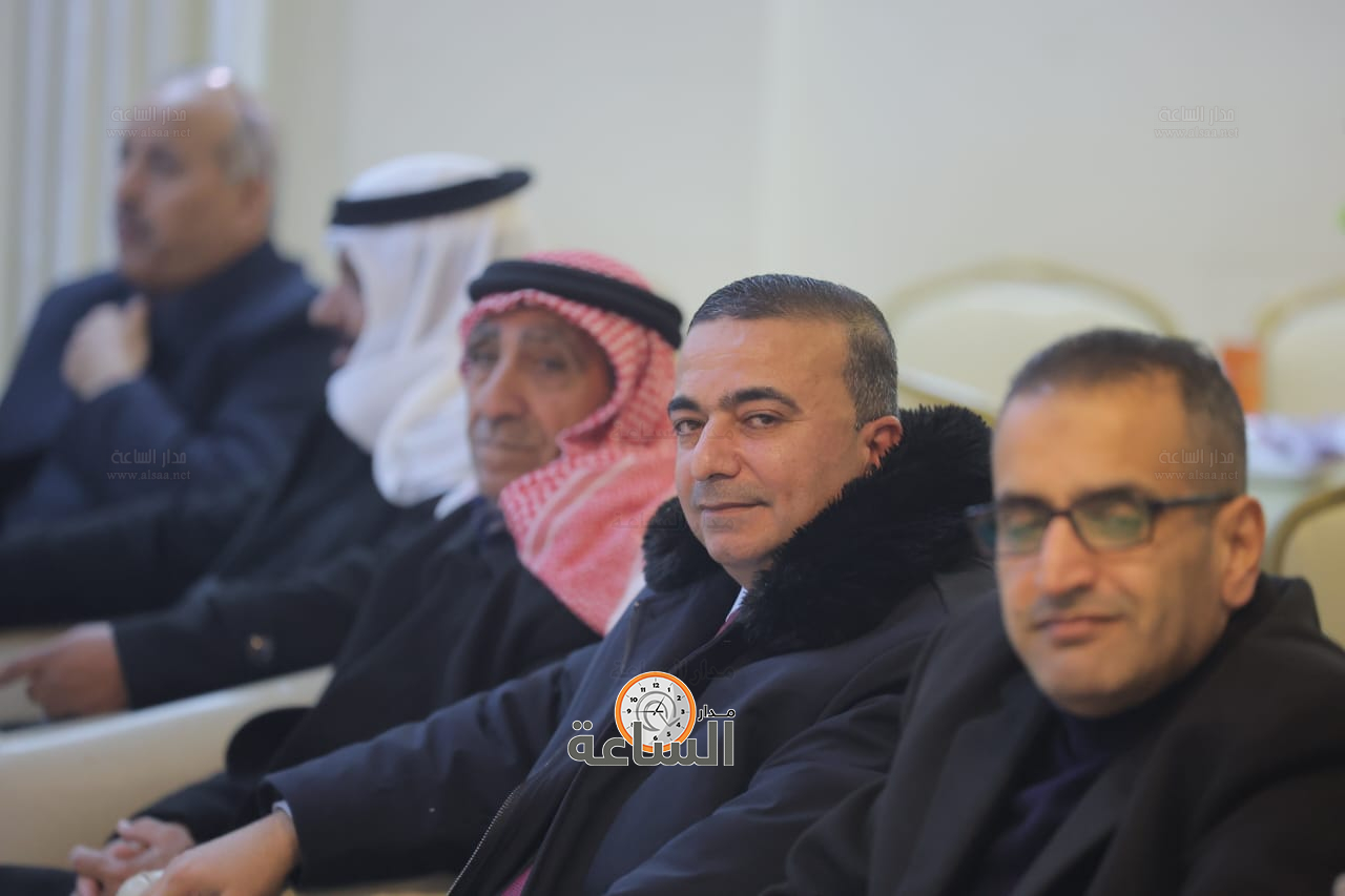 Madar Al-Saa Images 0.9061898282912698