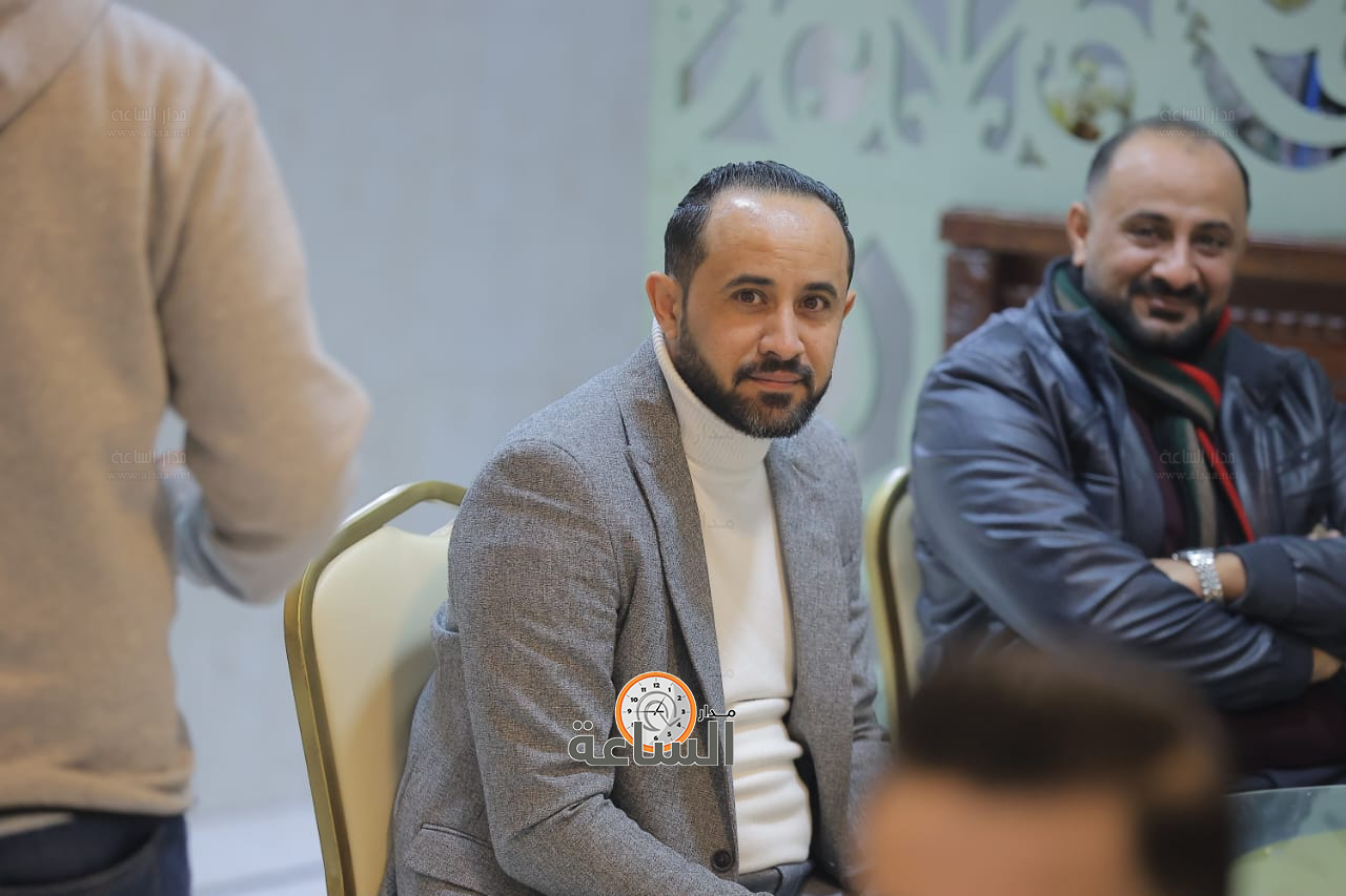 Madar Al-Saa Images 0.38829143117826825