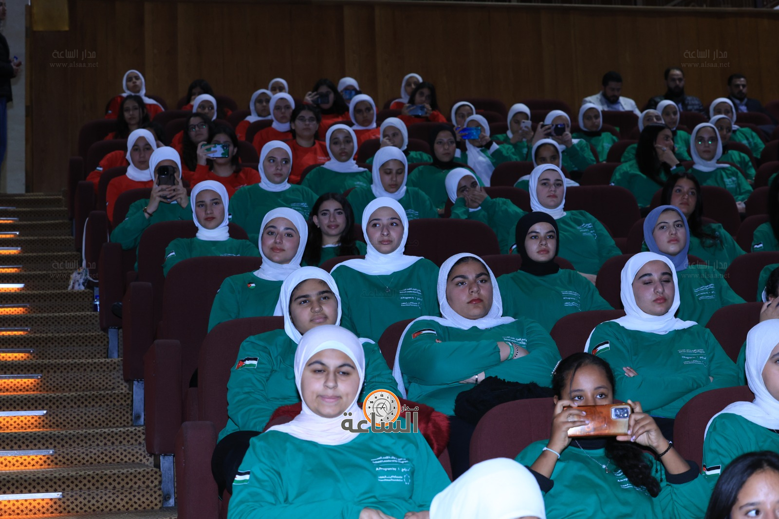 Madar Al-Saa Images 0.5516871068718595