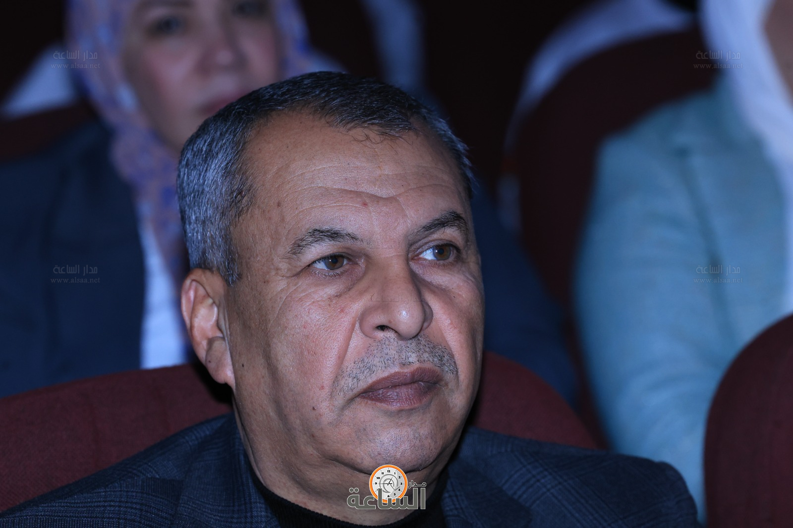 Madar Al-Saa Images 0.8328131817487056