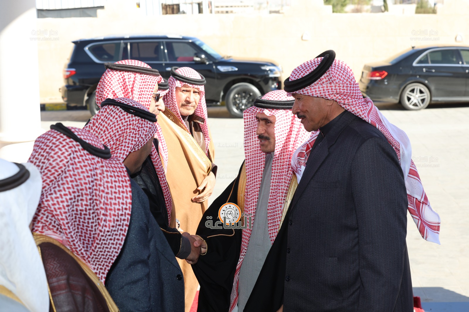 Madar Al-Saa Images 0.492939925297898