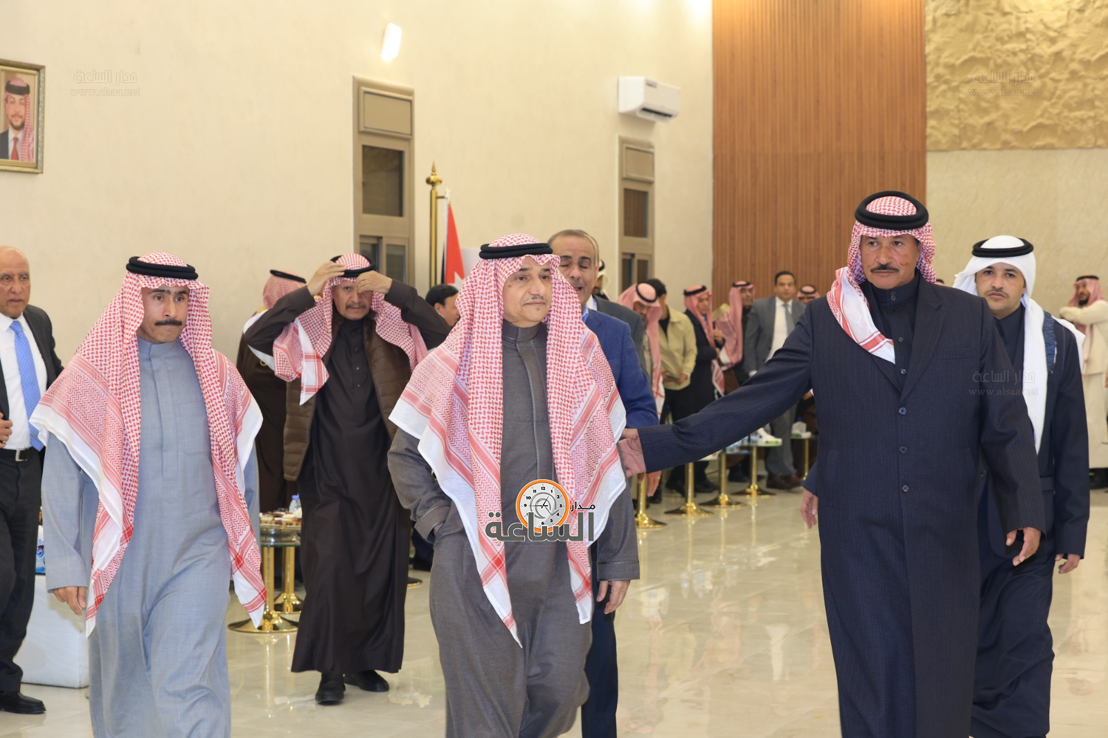 Madar Al-Saa Images 0.006150080795839008