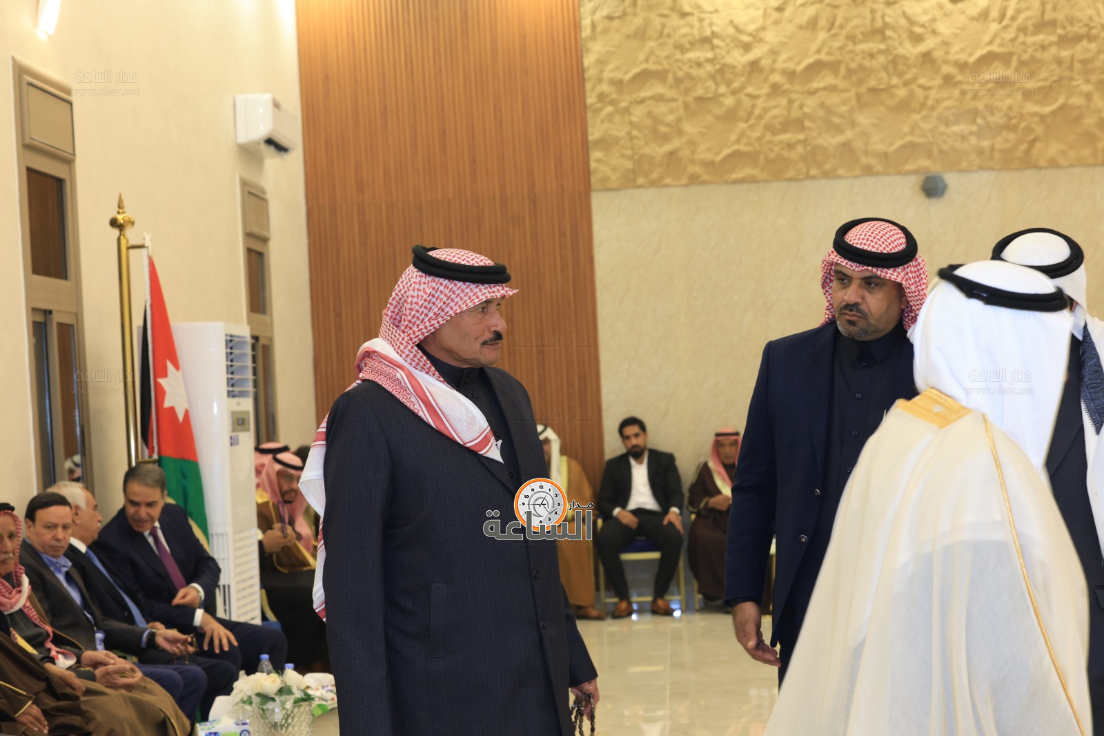 Madar Al-Saa Images 0.6025742298520617