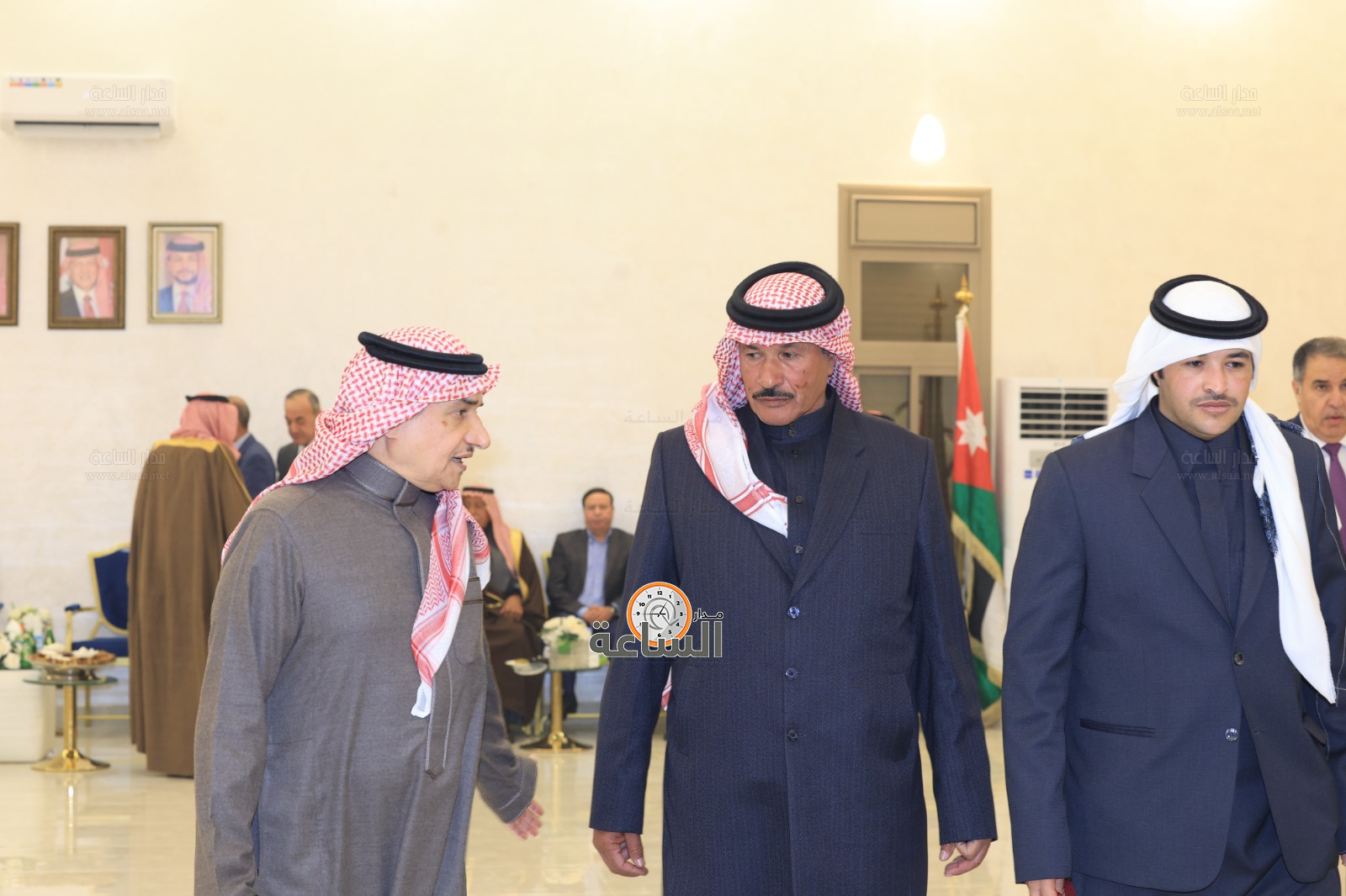 Madar Al-Saa Images 0.03567369276272503