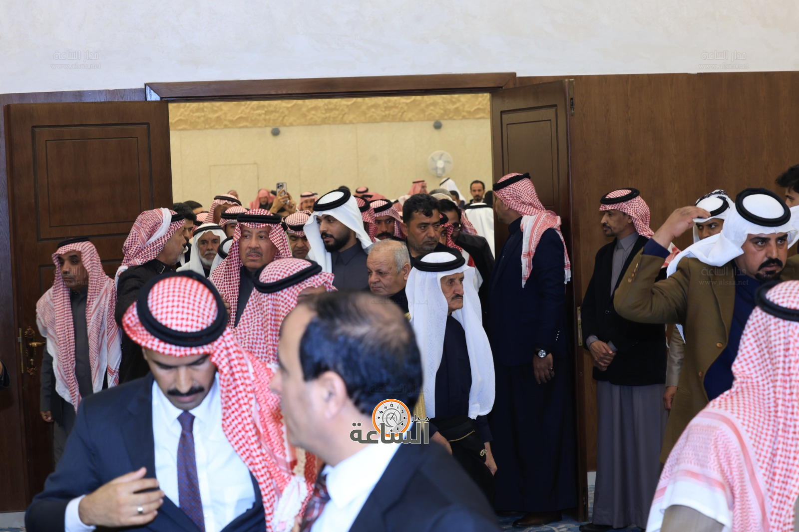 Madar Al-Saa Images 0.620976847501905