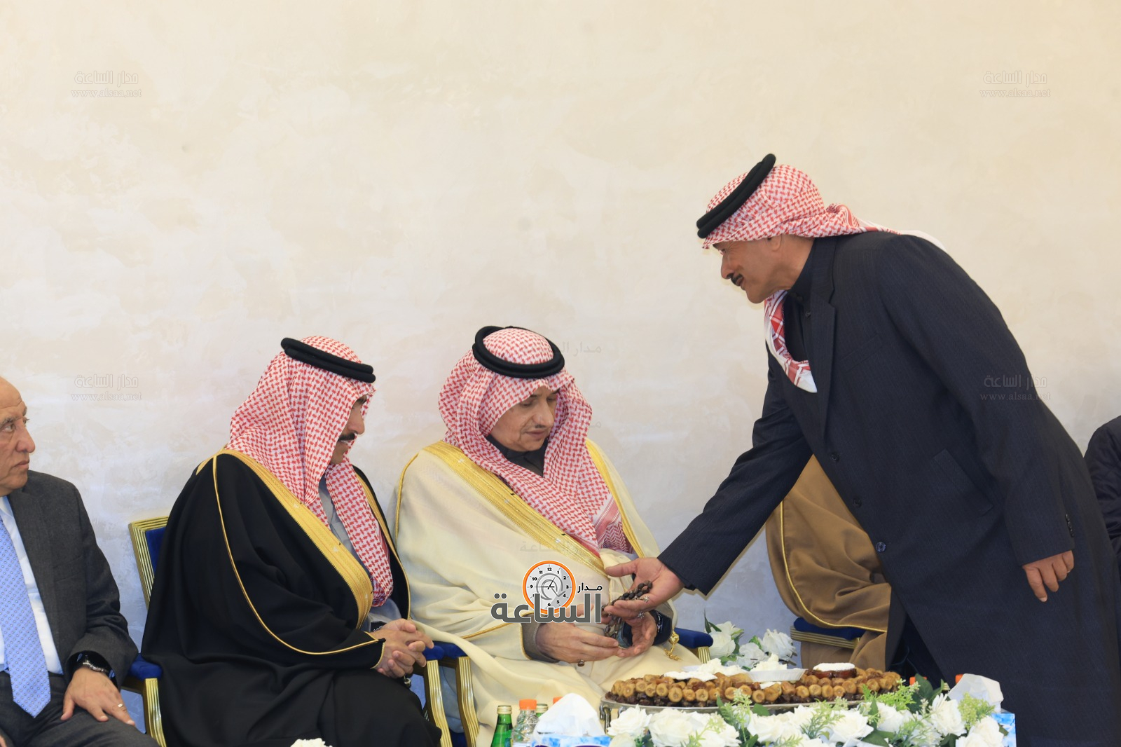 Madar Al-Saa Images 0.49636252022391536