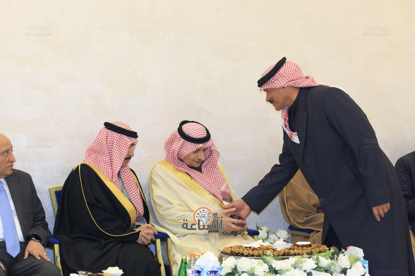 Madar Al-Saa Images 0.08376986543032627