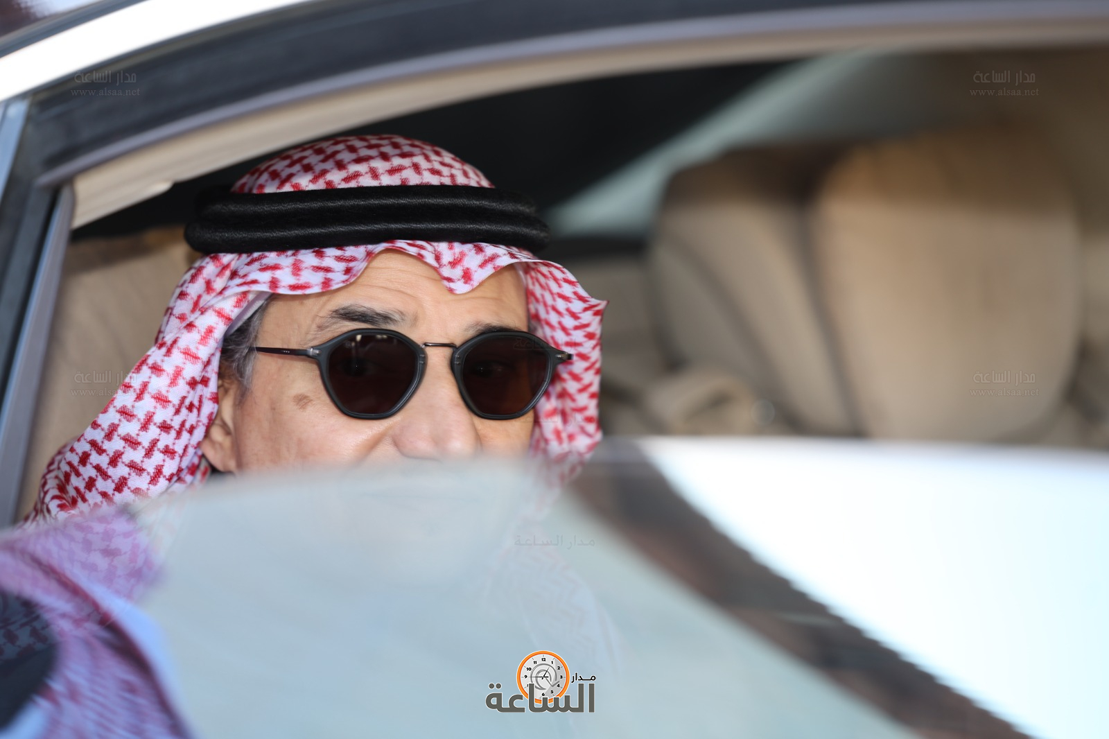 Madar Al-Saa Images 0.09344185097224755