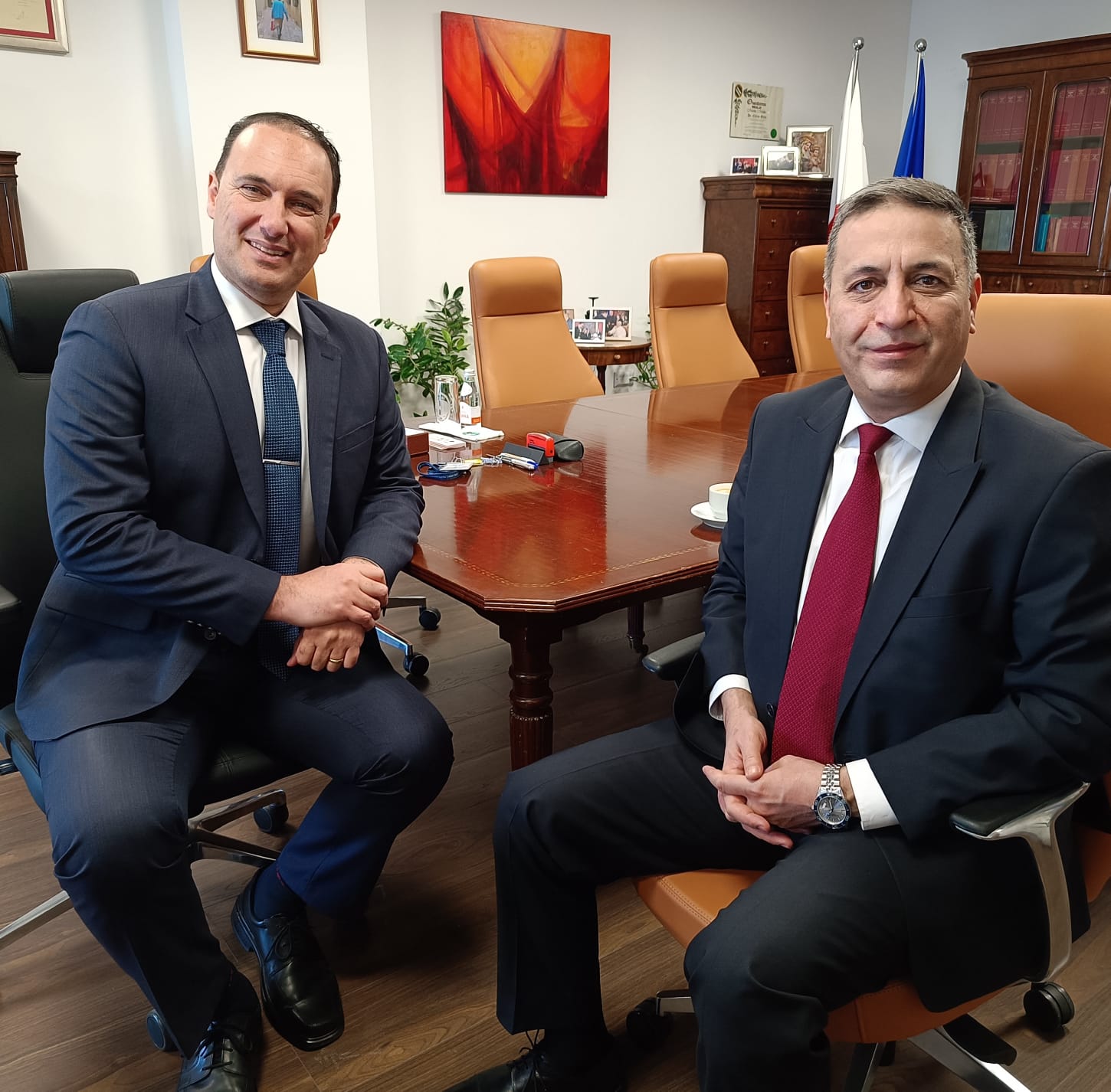 Madar Al-Saa Images 0.2085607220625143