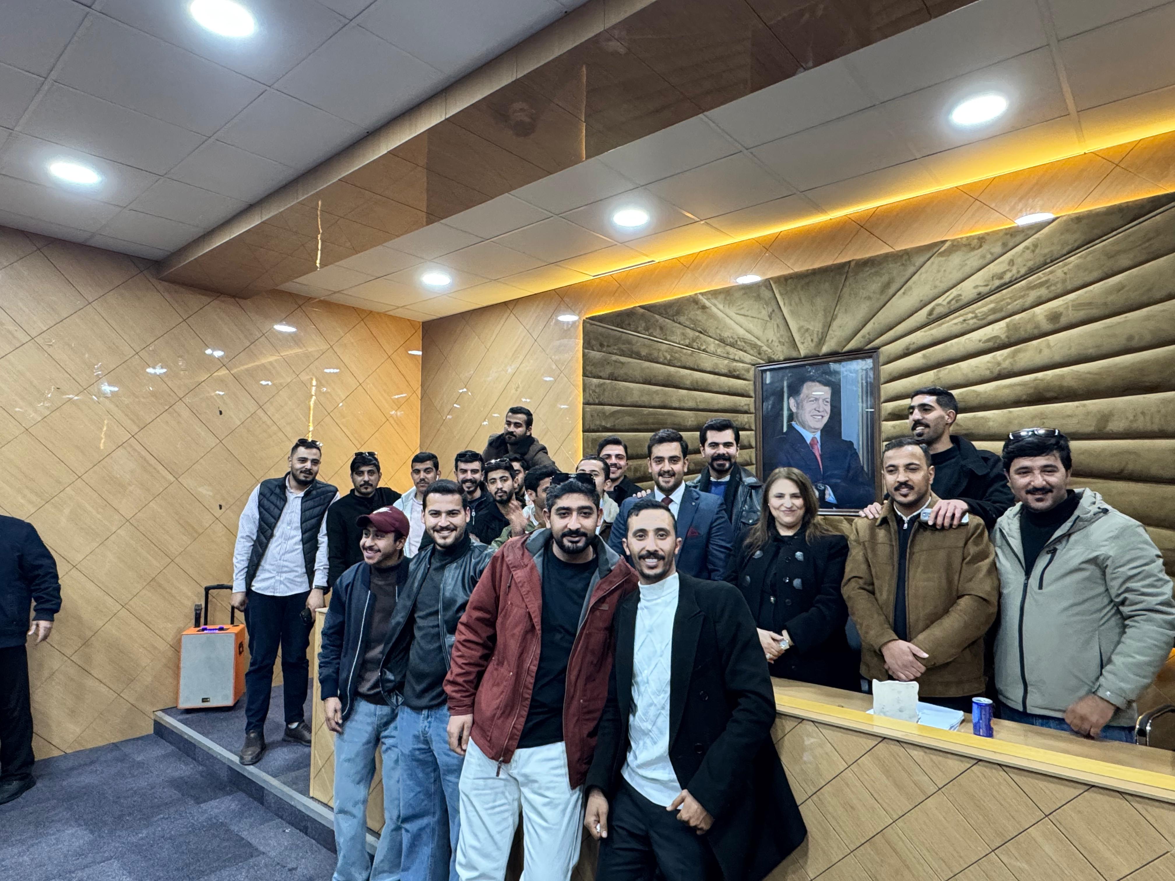 Madar Al-Saa Images 0.8048508624342658