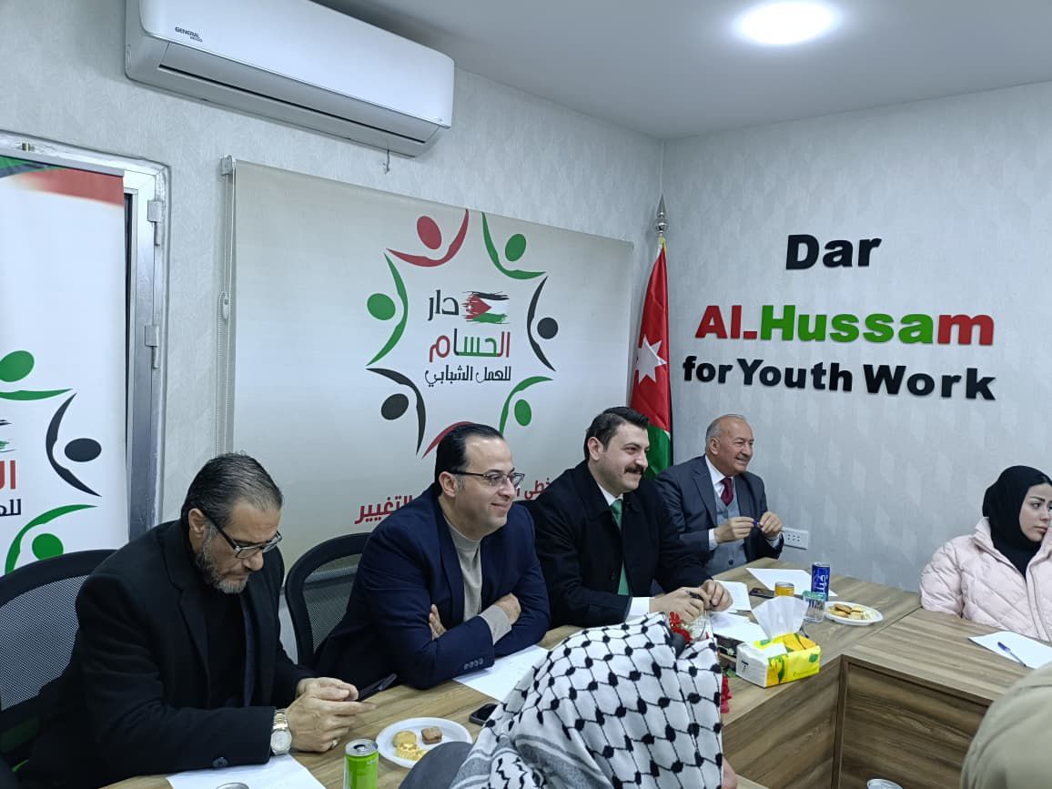 Madar Al-Saa Images 0.07188779047773264