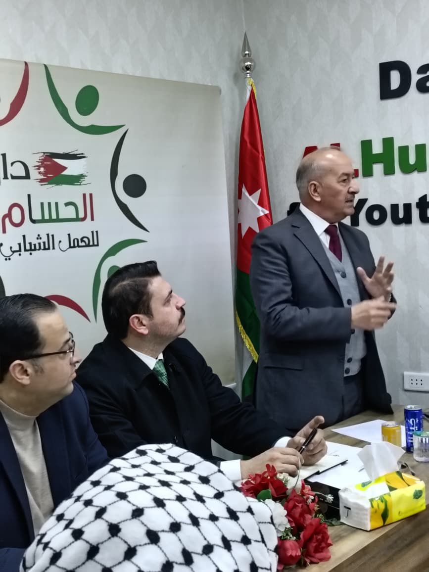 Madar Al-Saa Images 0.39271922569546946