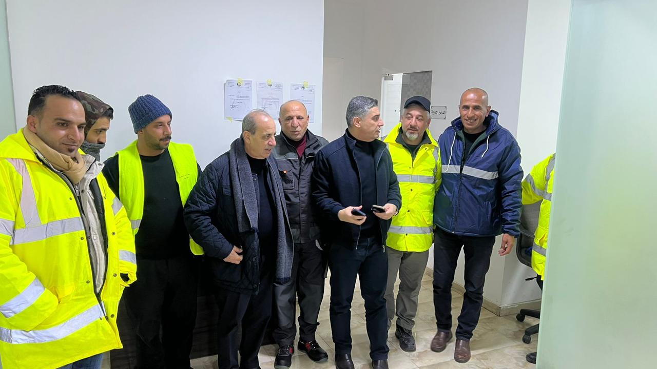 Madar Al-Saa Images 0.46067499353685715