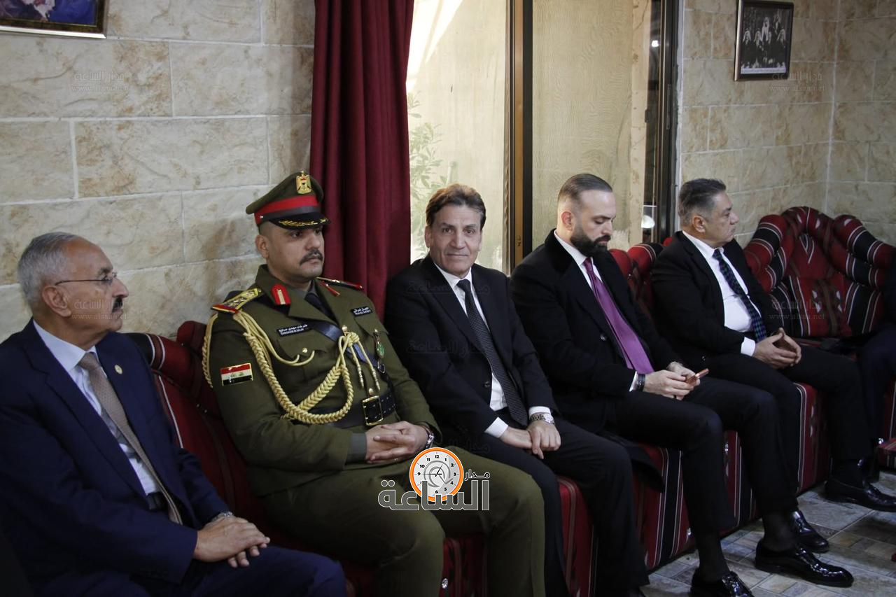 Madar Al-Saa Images 0.4342377339256599