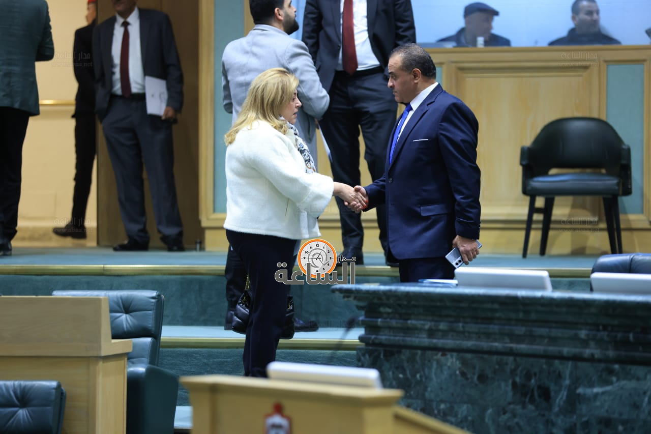 Madar Al-Saa Images 0.47180708807422644