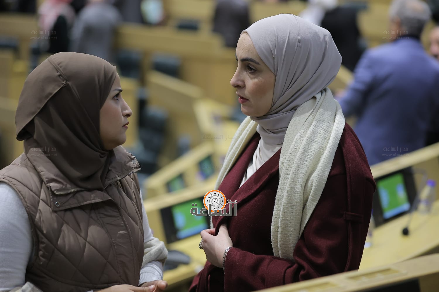 Madar Al-Saa Images 0.7806425215706418