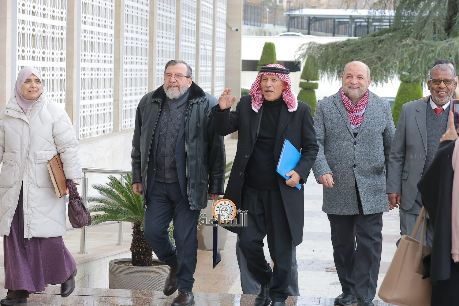 Madar Al-Saa Images 0.7070160933375051