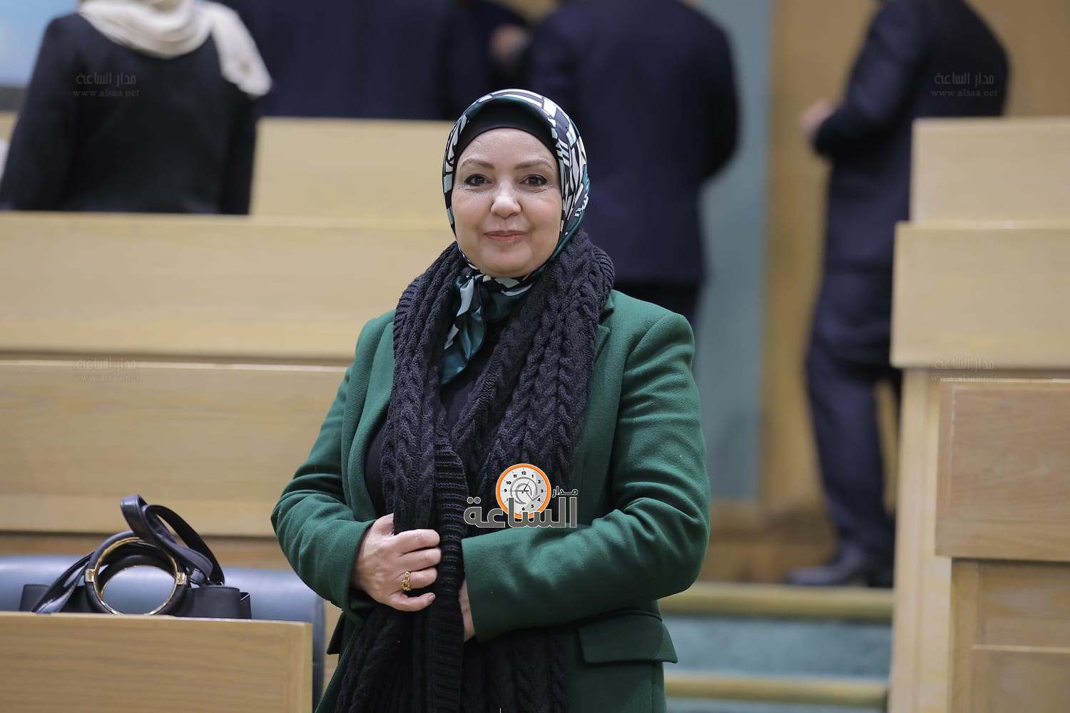 Madar Al-Saa Images 0.419852653091354