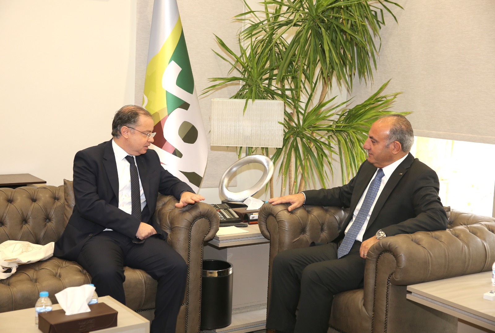 Madar Al-Saa Images 0.0527182531315844