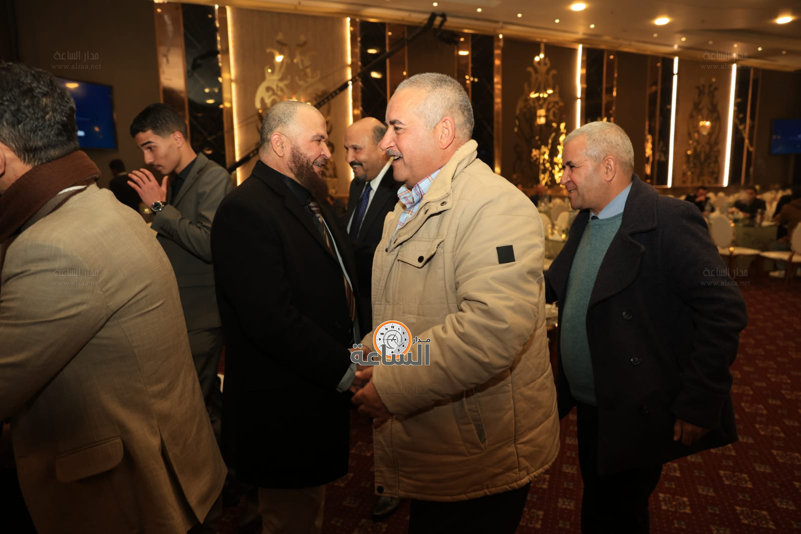 Madar Al-Saa Images 0.1430229375659663