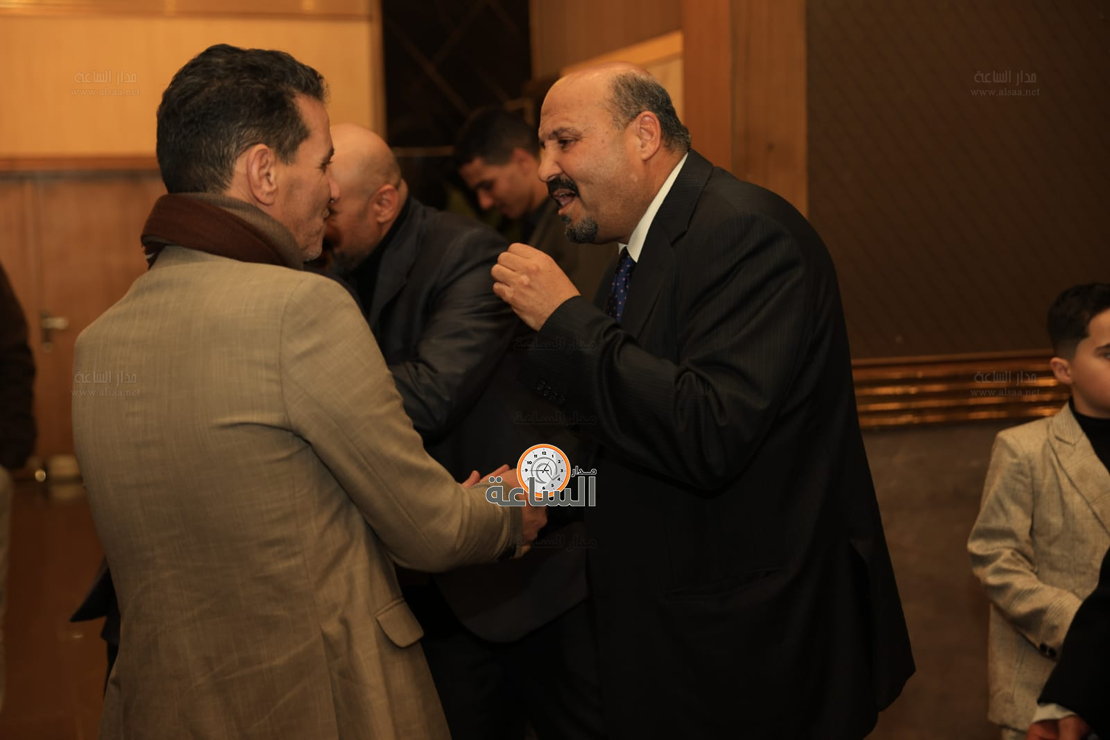 Madar Al-Saa Images 0.5216774580661433