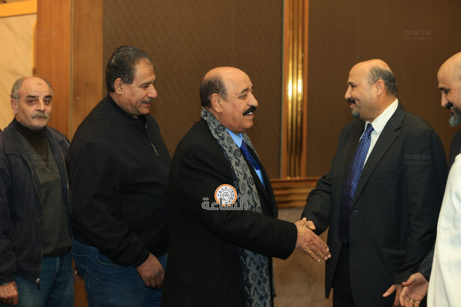 Madar Al-Saa Images 0.024120693614610222