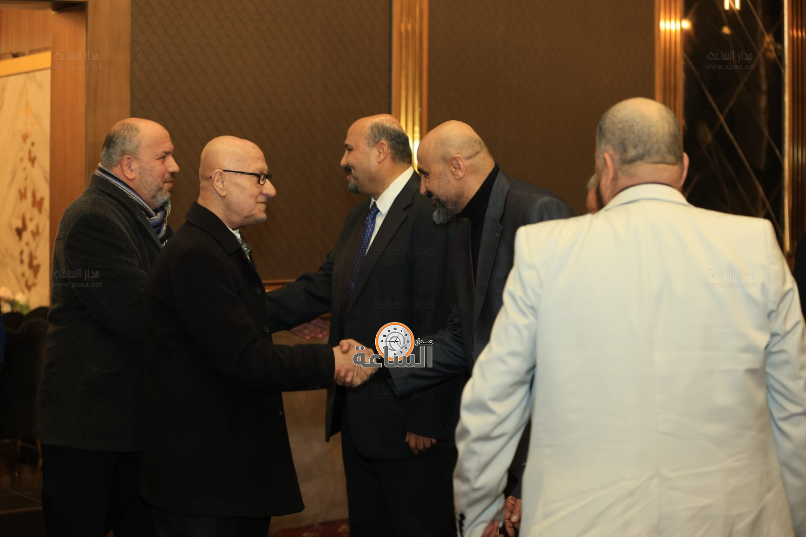 Madar Al-Saa Images 0.9566615656179485