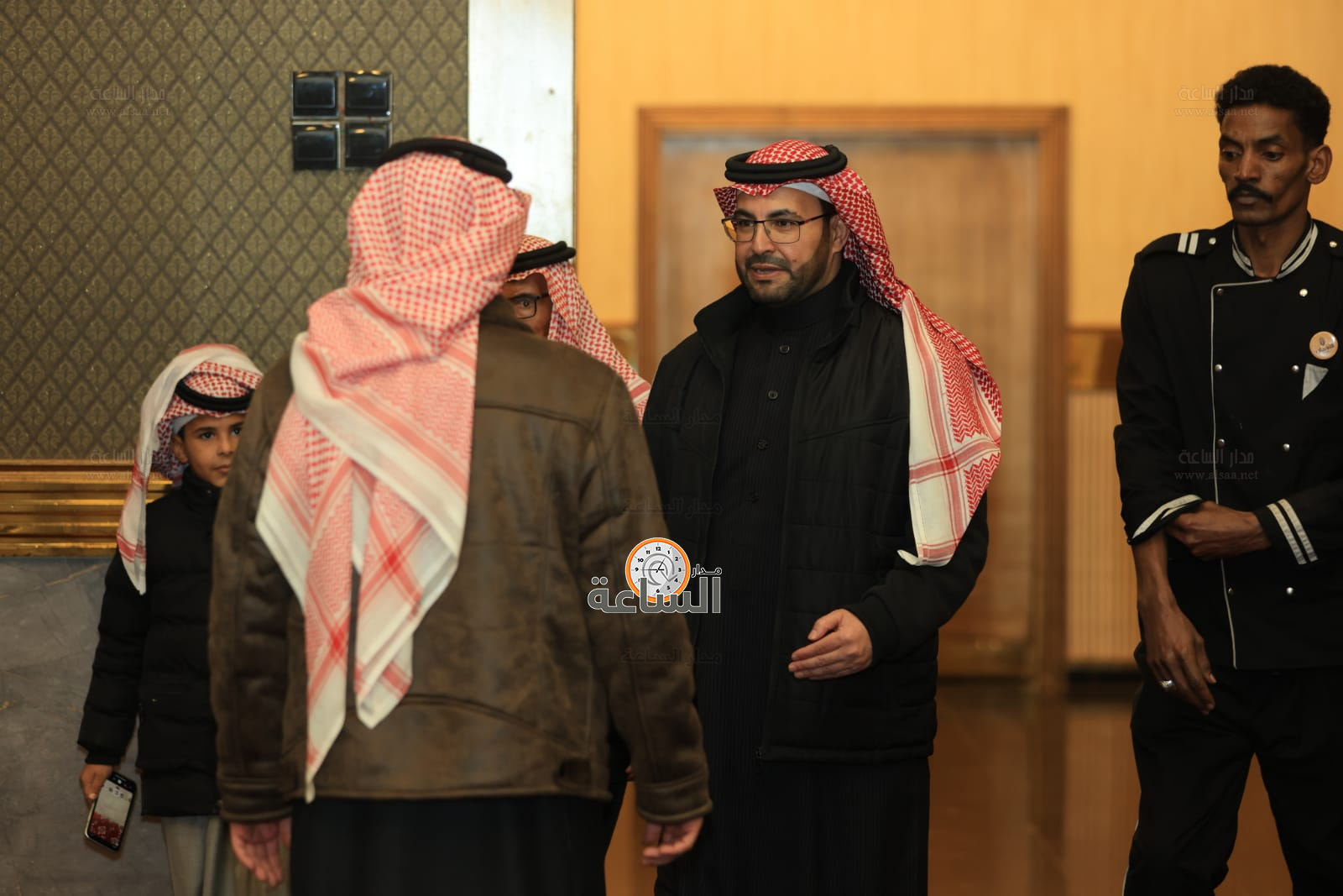 Madar Al-Saa Images 0.1967104876541157