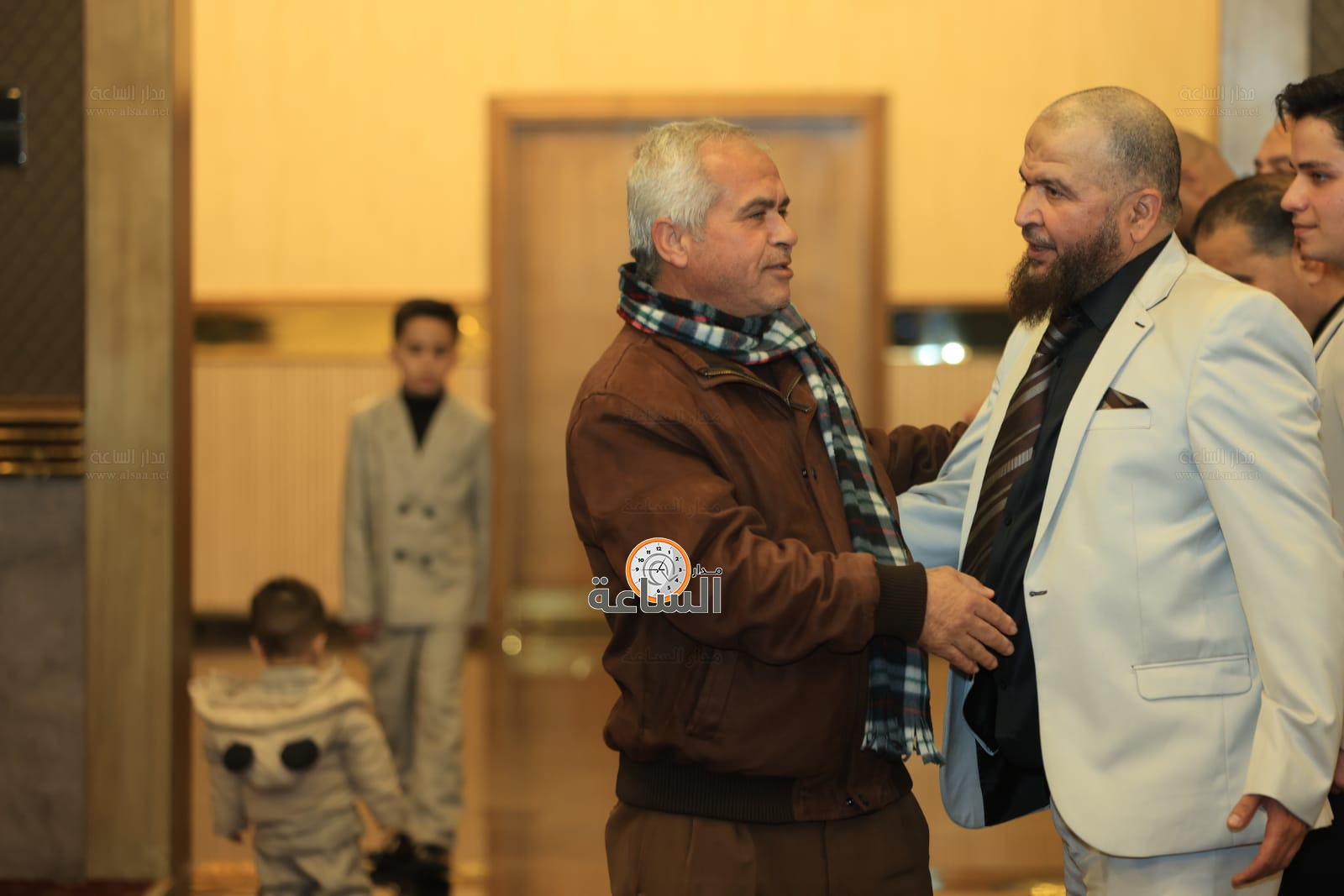 Madar Al-Saa Images 0.7687938441646778