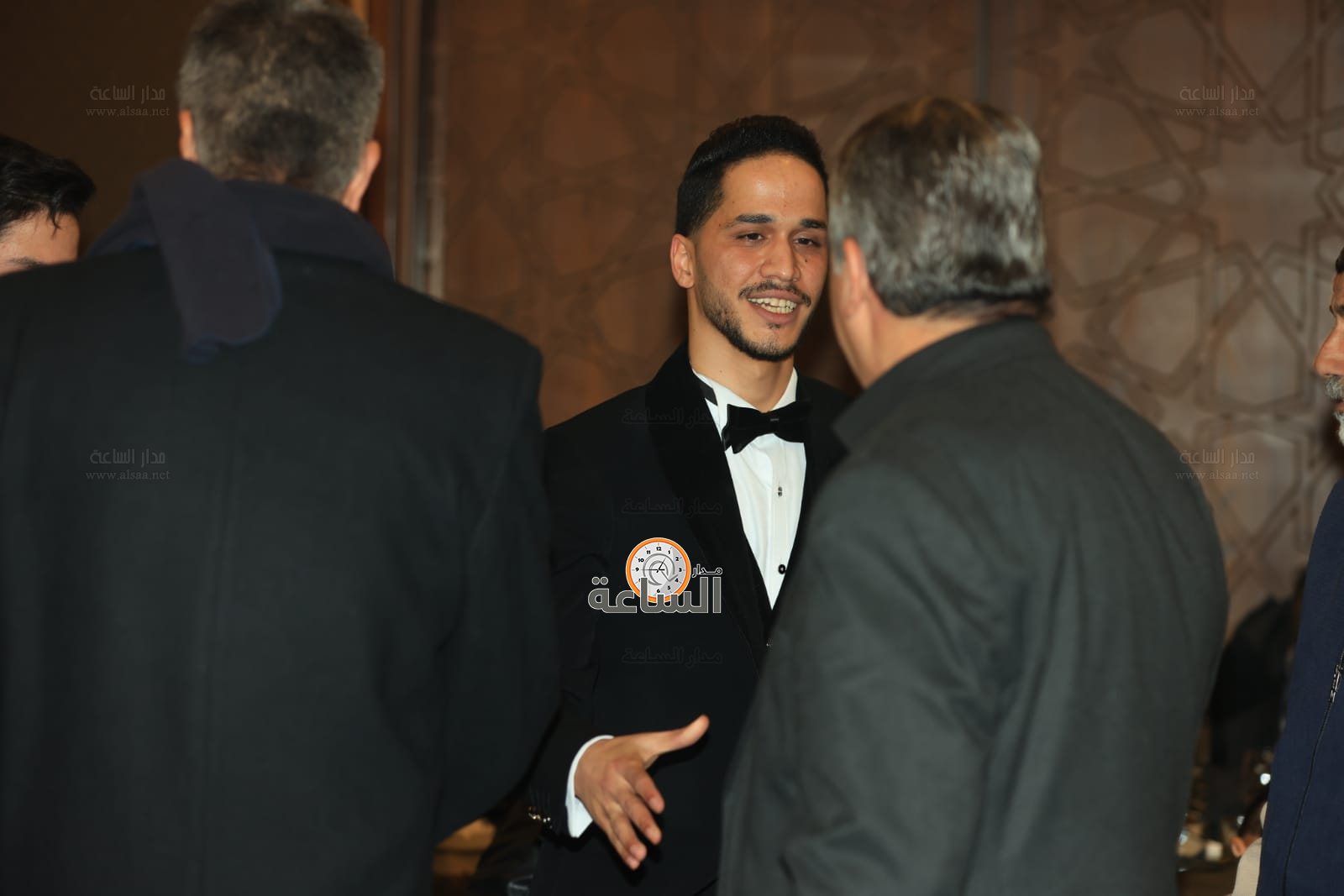 Madar Al-Saa Images 0.8014597652994498