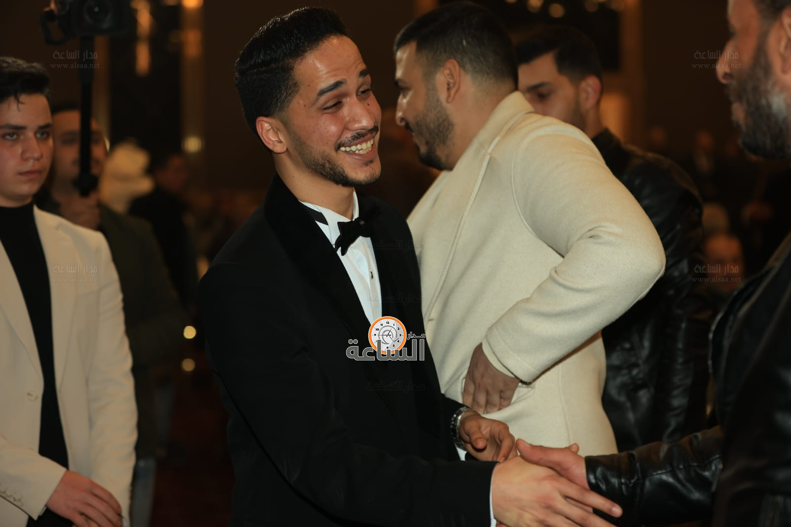 Madar Al-Saa Images 0.3362494948384961