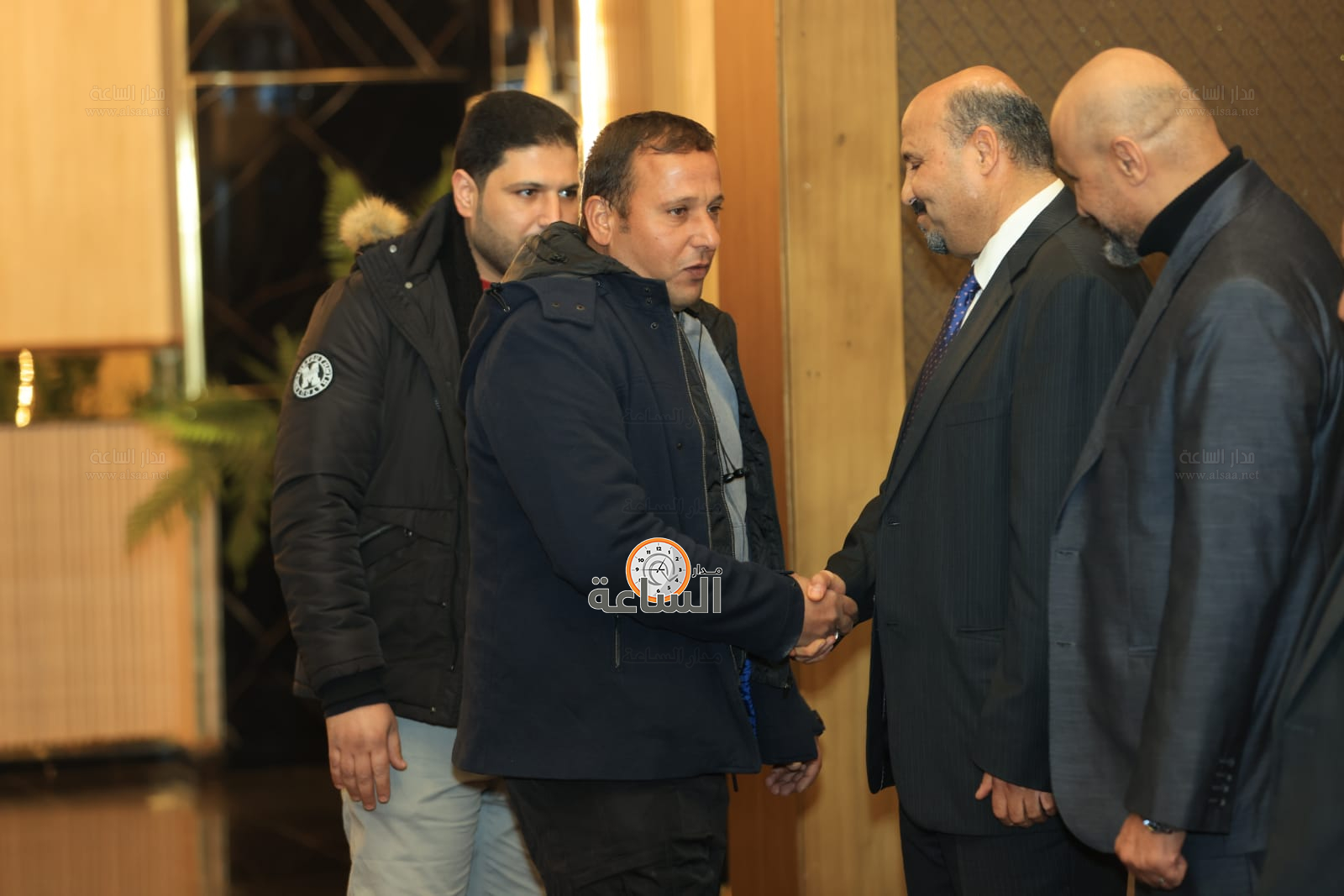 Madar Al-Saa Images 0.8871438875347344