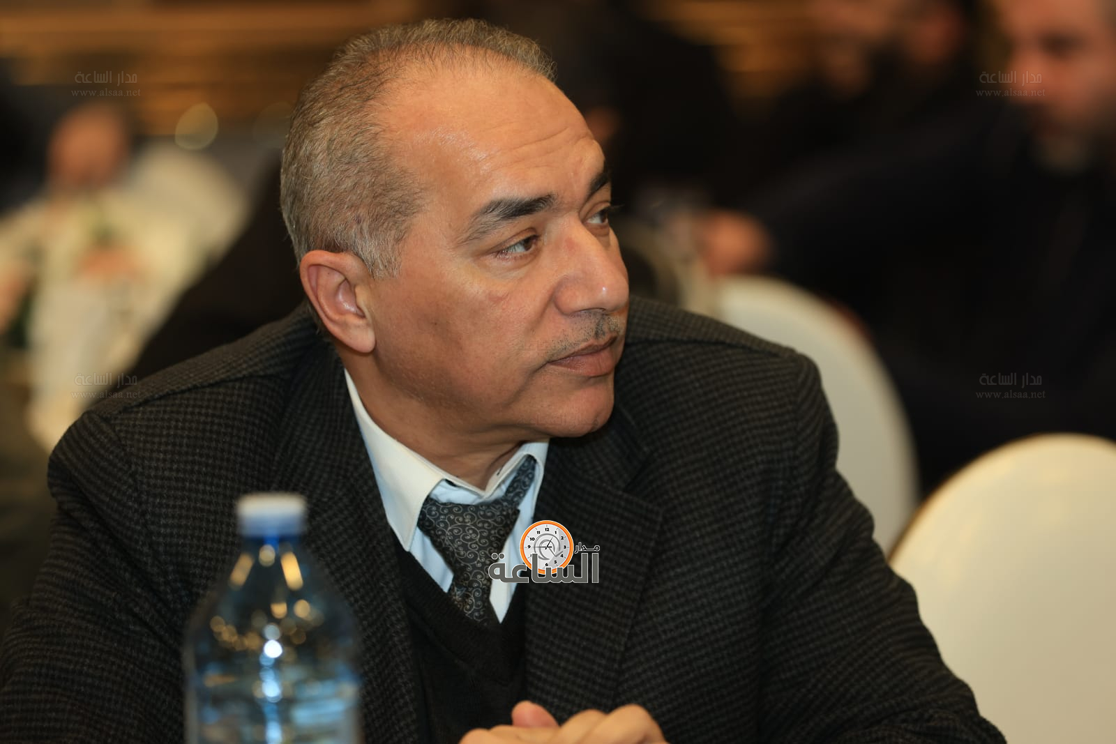 Madar Al-Saa Images 0.43735997435386176