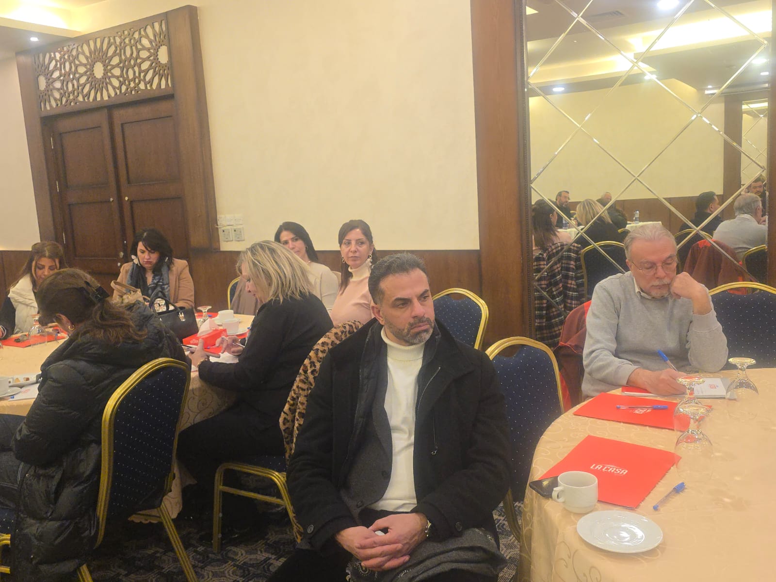 Madar Al-Saa Images 0.12474098064791694