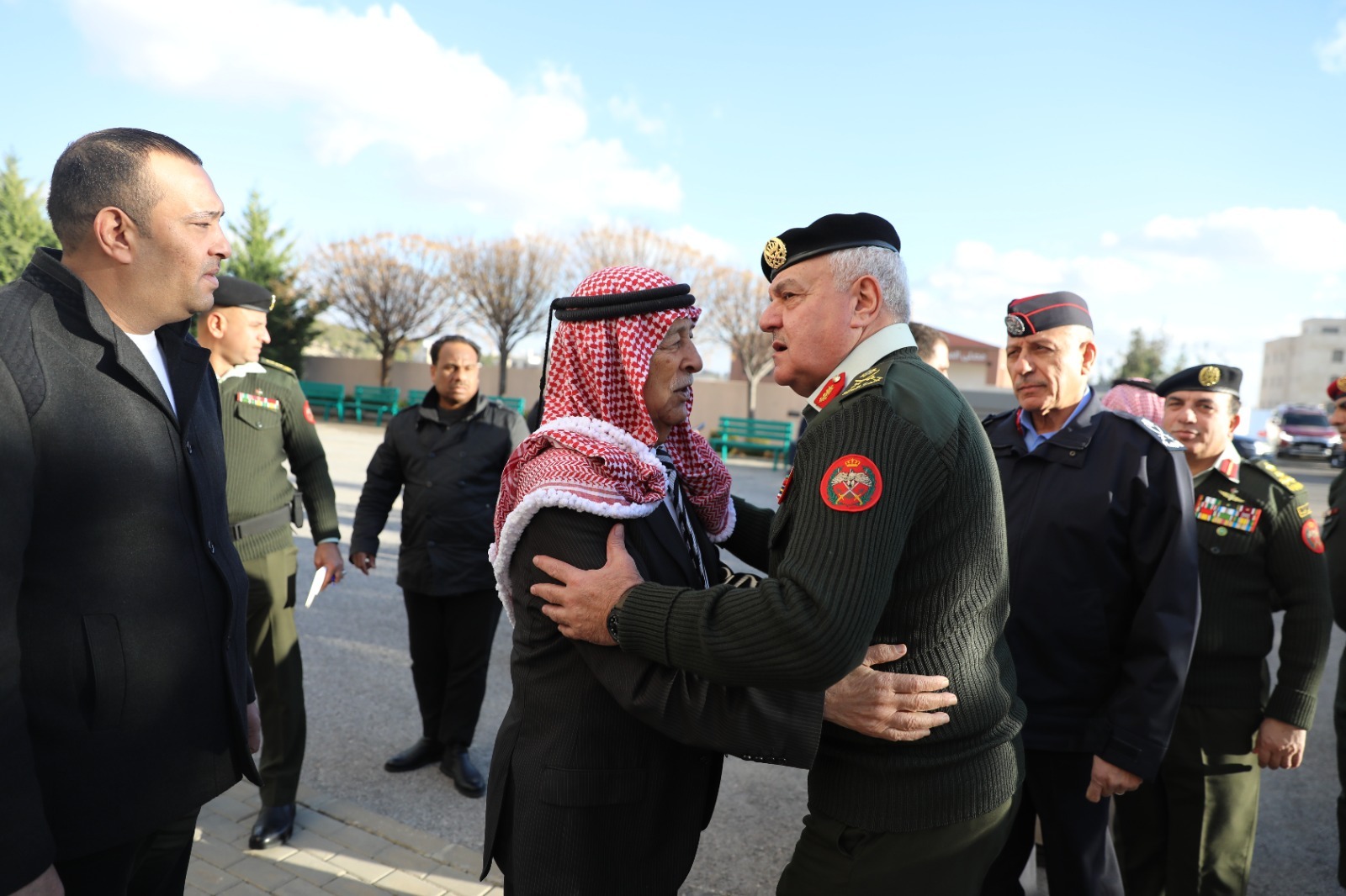 Madar Al-Saa Images 0.35539157583238046