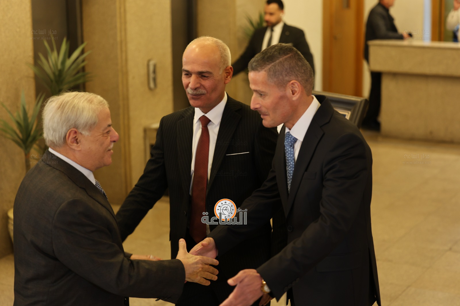 Madar Al-Saa Images 0.63633985459062