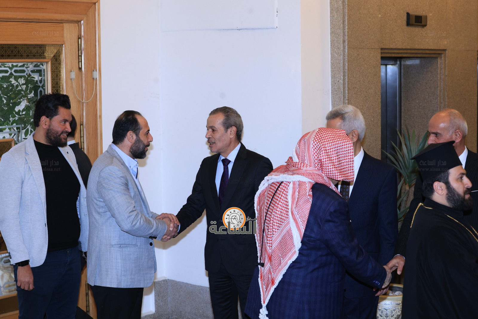 Madar Al-Saa Images 0.7690393897204688