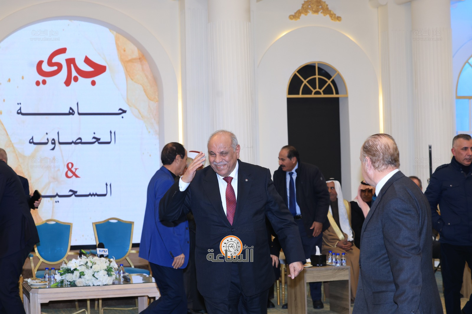 Madar Al-Saa Images 0.8221721240499722