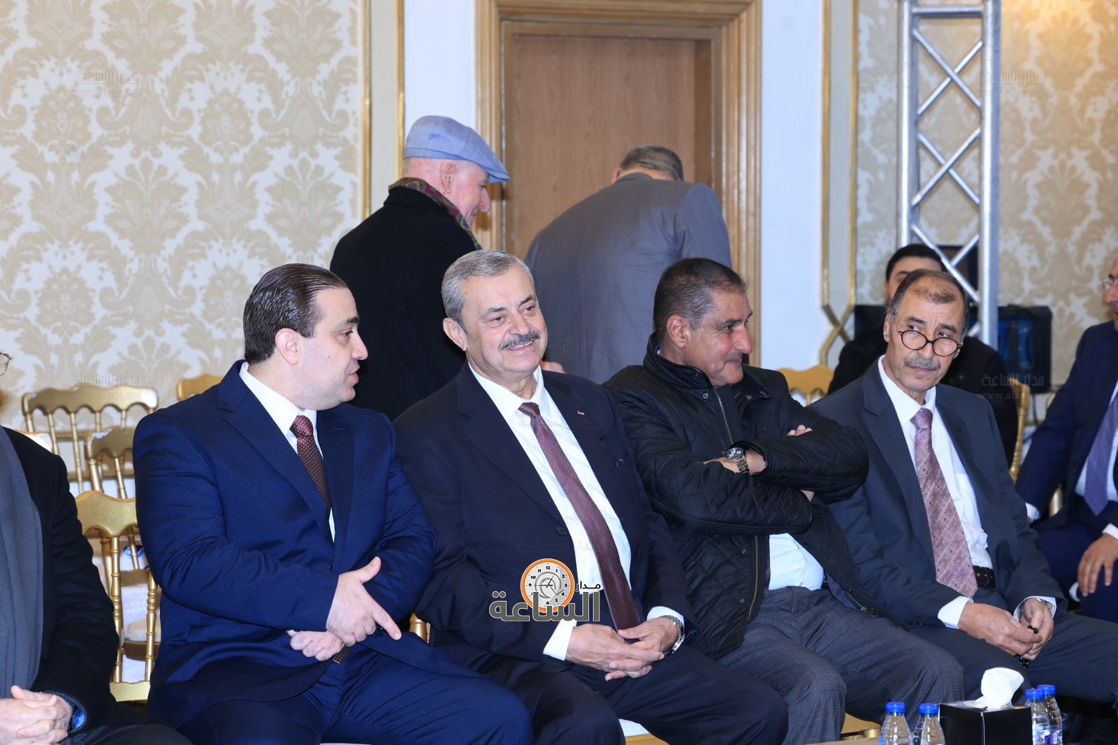 Madar Al-Saa Images 0.9165434875774457