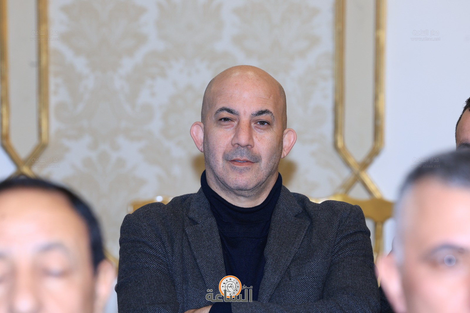 Madar Al-Saa Images 0.381392214882722