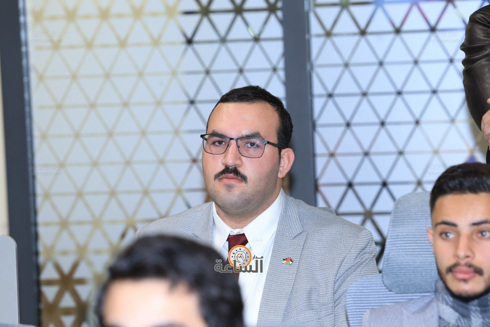 Madar Al-Saa Images 0.7276353388161566