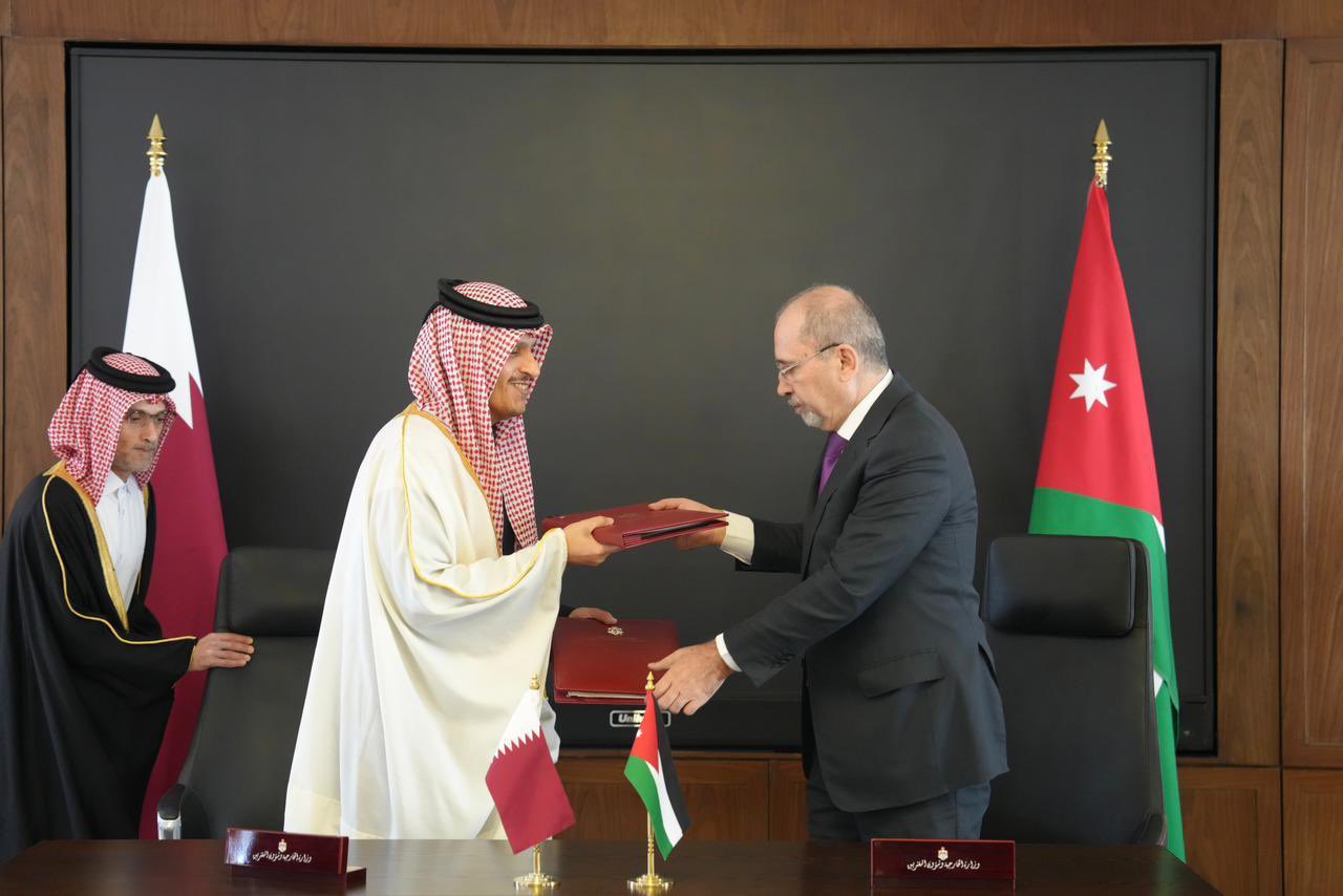 Madar Al-Saa Images 0.25923521007927874