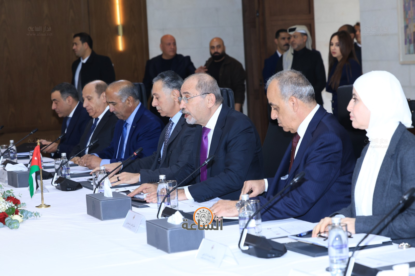 Madar Al-Saa Images 0.0005397510284415041