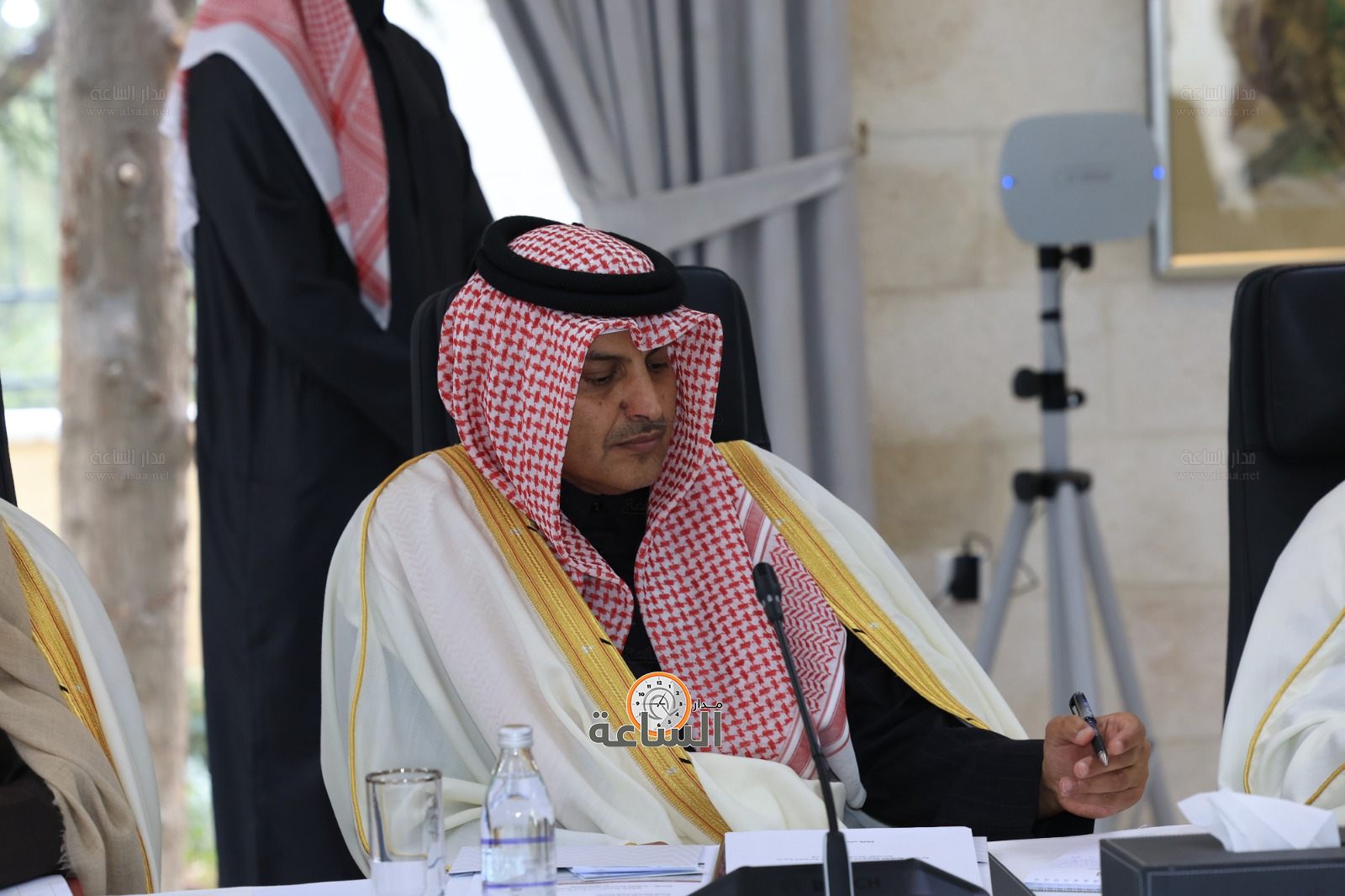 Madar Al-Saa Images 0.07455355658402296