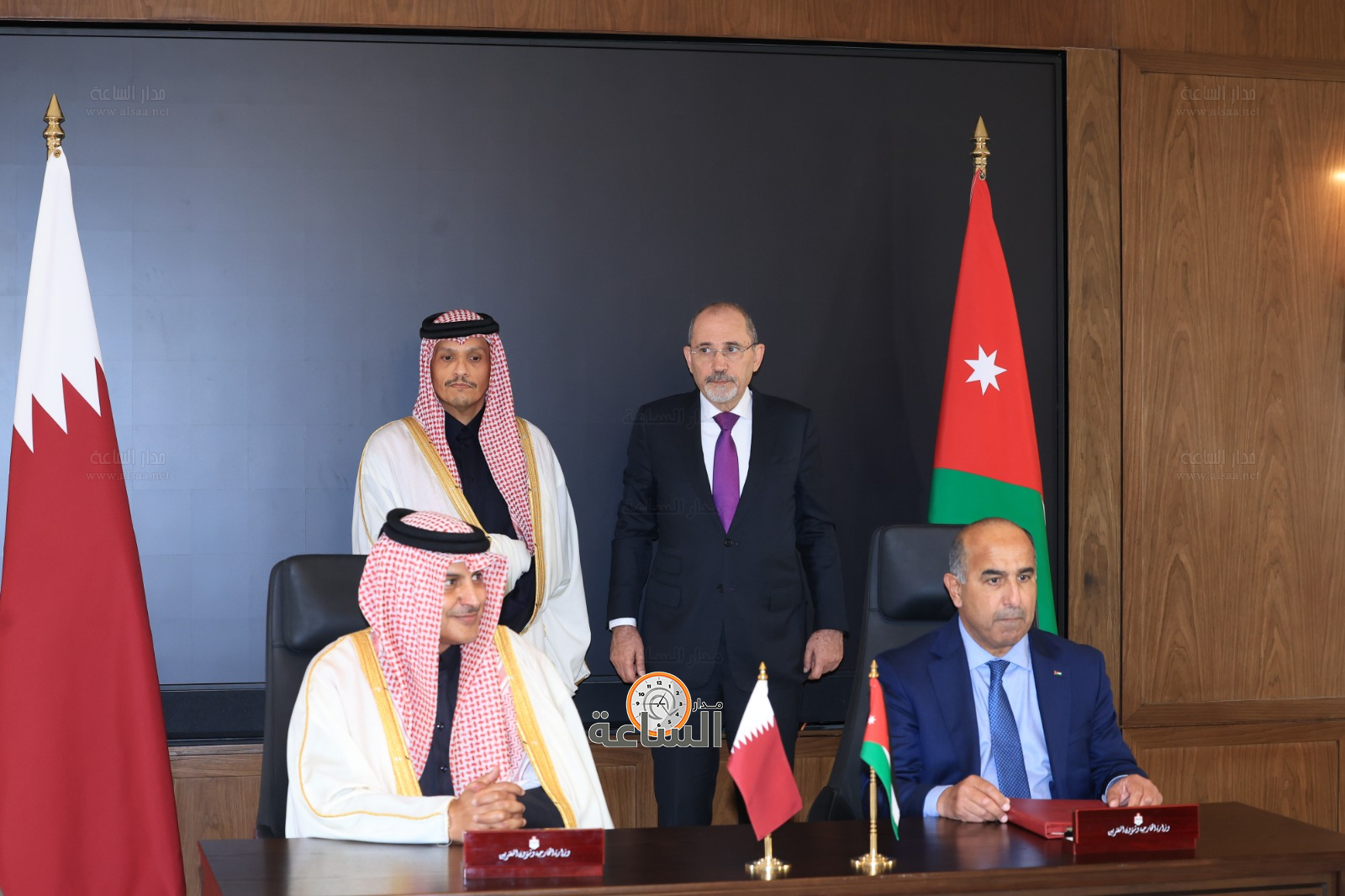 Madar Al-Saa Images 0.47447814350756445