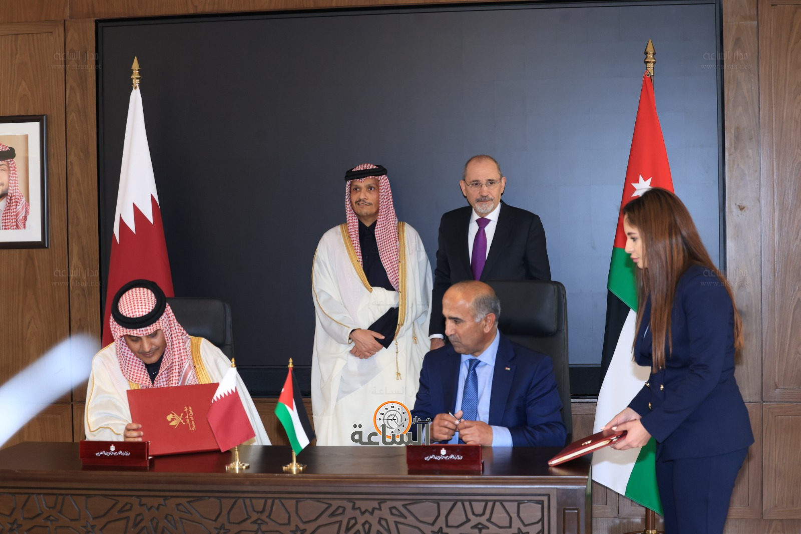 Madar Al-Saa Images 0.3029283209585766