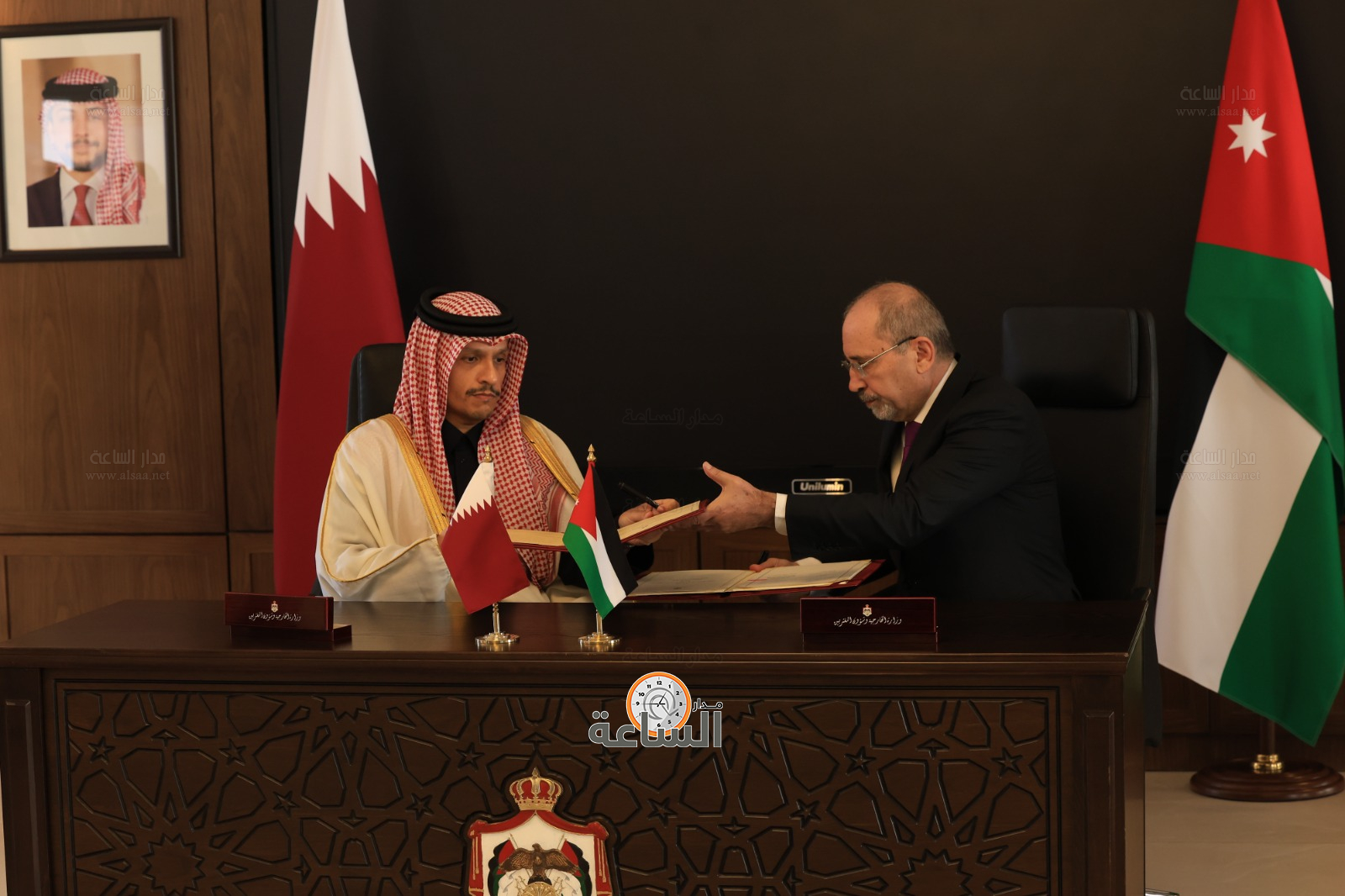 Madar Al-Saa Images 0.9664755774231668